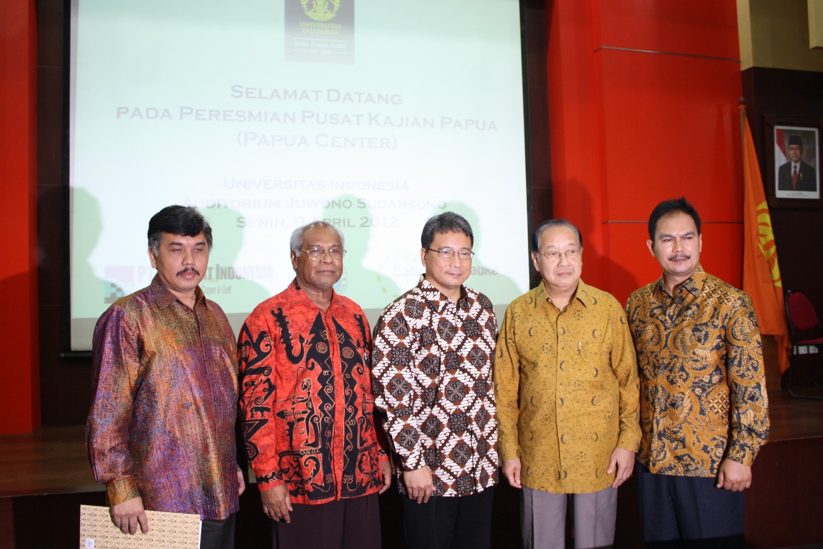 Pendirian Papua Center